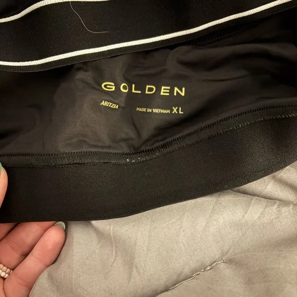 Aritzia sports bra - Picture 3 of 4